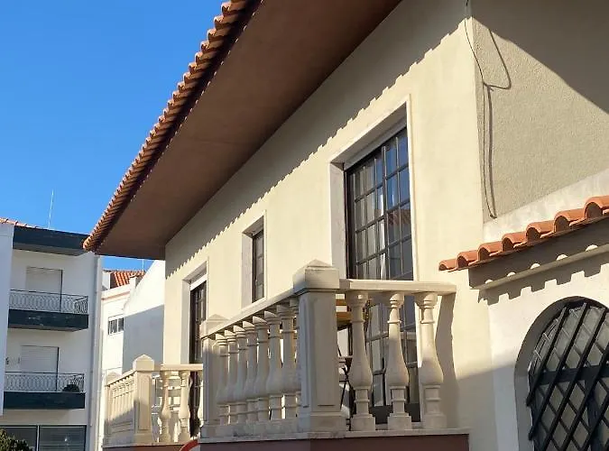 Spray Sitio In Nazare, European Style Bed and Breakfast *