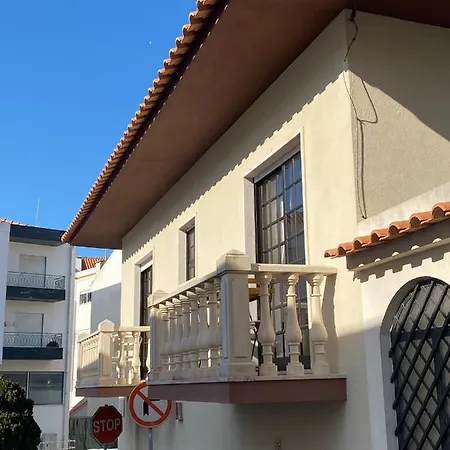 Spray Sitio In Nazare, European Style Bed & Breakfast *