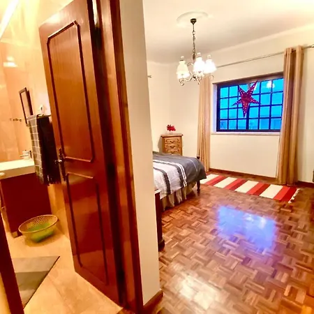 Spray Sitio In Nazare, European Style Bed & Breakfast Nazaré