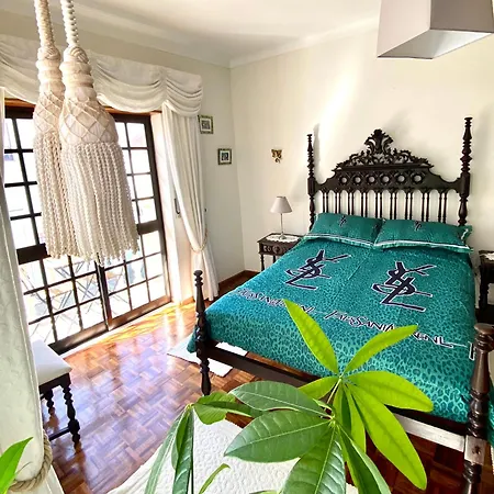 Spray Sitio In Nazare, European Style Bed & Breakfast Nazaré