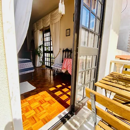 Spray Sitio In Nazare, European Style Bed & Breakfast *