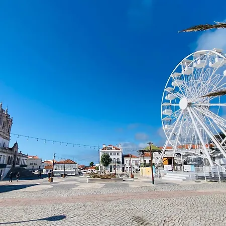 Spray Sitio In Nazare, European Style *