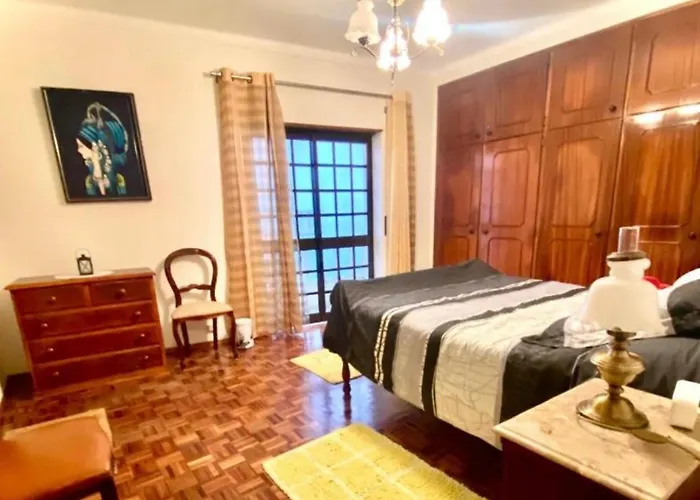 Spray Sitio In Nazare, European Style נאזרה