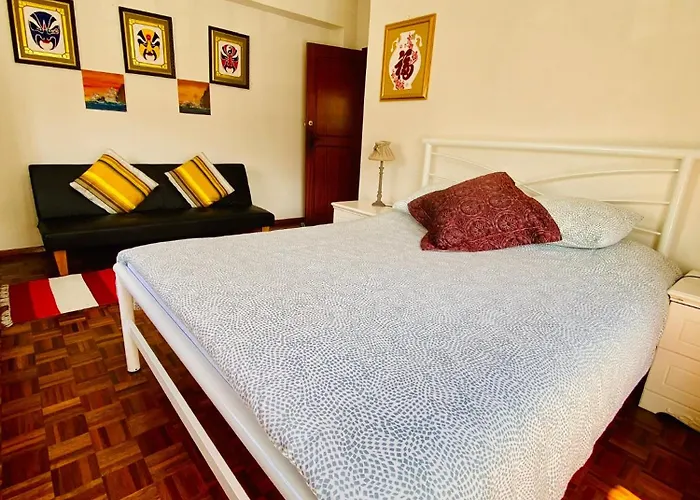 Spray Sitio In Nazare, European Style נאזרה