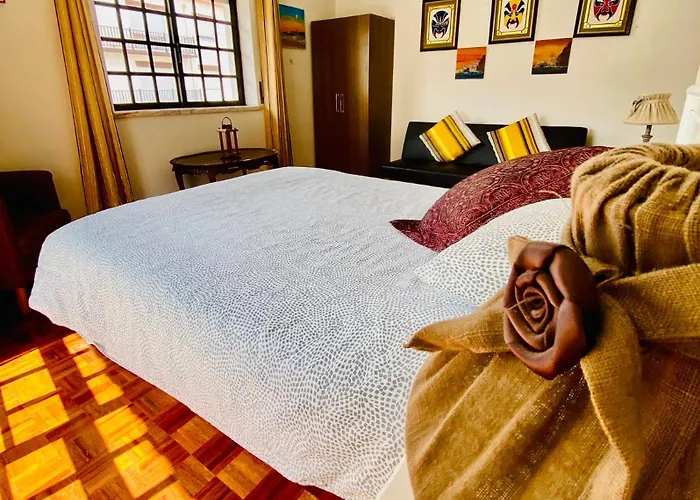 Spray Sitio In Nazare, European Style *