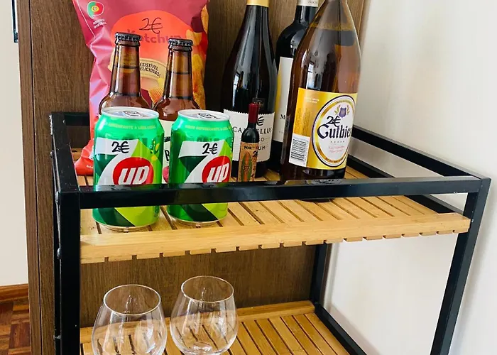 Spray Sitio In Nazare, European Style